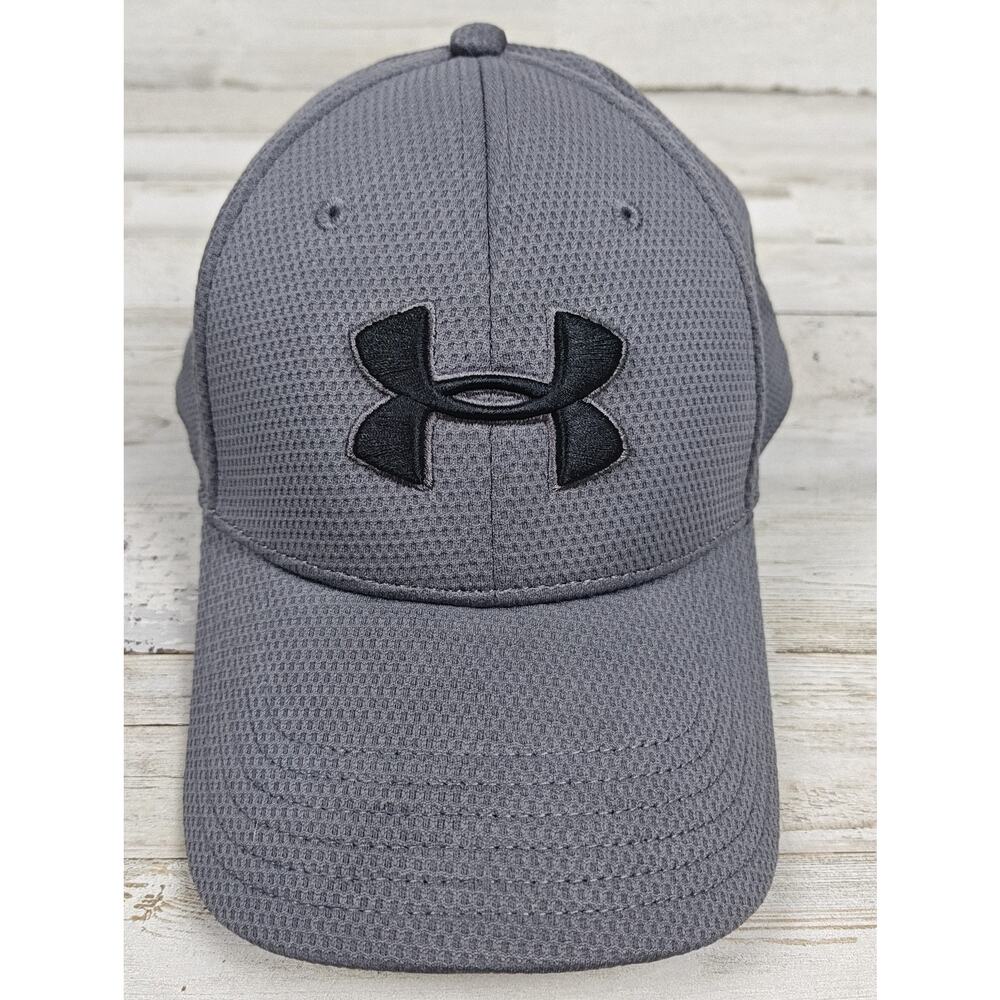 UNDER ARMOUR Blitzing 3.0 Gray Flex Fitted L/XL Mesh Baseball Cap Black Logo